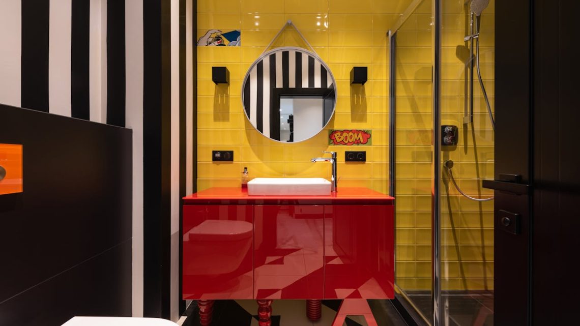 Des idées ingénieuses de carrelage pour une petite salle de bain