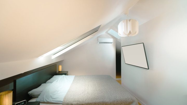 Idées peinture chambre sous pente : astuces pour optimiser l&rsquo;espace et la luminosité